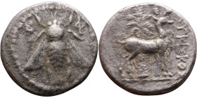 Phoenicia, Arados, (172-111 BC) Obv: Bee with straight wings, Rev: Stag standing right, a palm-tree in background

17mm 3.89g