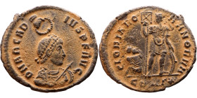 Arcadius (395-408 AD).follis. Obv.: DN ARCADIVS PF AVG; bust of emperor. Rev: GLORIA ROMANORVM, emperor standing front, looking right, holding standar...