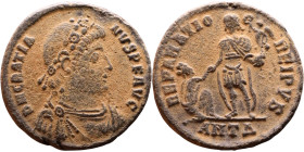 Gratianus (375-383) Follis. Obv: DN GRATIANVS PF AVG, Pearl-diademed, draped, cuirassed bust right Reverse: REPARATIO REIPVB, emperor standing facing,...