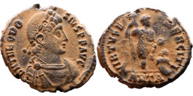 Theodosius I (379-395) Follis. Obv: DN THEODOSIVS PF AVG, Pearl-diademed, draped, cuirassed bust right Rev: VIRTVS EXERCITI, emperor standing right, h...
