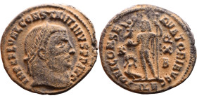 Constantinus I (306-337) follis. Obv: Cuirassed bust of emperor Rev: Jupiter standing left, chlamys across left shoulder, leaning on scepter with eagl...