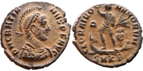 Gratianus (375-383 AD) Follis. Obv.: D N GRATIANVS P F AVG. Diademed, helmeted, draped, and cuirassed bust right, holding spear and shield. Rev.: GLOR...