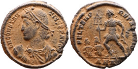 Constantius II (337-361) follis. Obv.: D N CONSTAN-TIVS P F AVG pearl diademed, draped, cuirassed bust left, holding globe Rev.: FEL TEMP REPARATIO em...