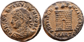 Constantinus II (Caesar:317-337) Follis. Obverse: Laureate, draped, cuirassed bust Reverse: Campgate

Artificial sand patina

18mm 3.42g