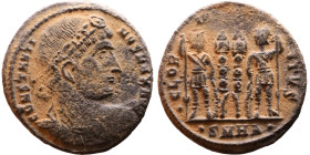 Constantinus I (306-337) Follis. Obverse: CONSTANTI-NVS MAX AVG, diademed, draped, cuirassed bust right. Reverse: GLORIA EXERCITVS, two Soldiers stand...