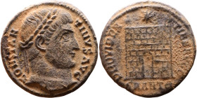 Constantine I The Great (306 - 337 AD). Follis. Obv.: Laureate head of Constantine right. Rev.: PROVIDENTIA AVGG, Camp gate

Artificial sand patina...