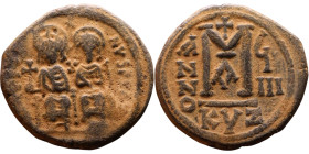 Justin II and Sophia (565-578) Follis Obverse: DN IVSTINVS PP AVG Justin and Sophia on thrones Reverse: Large M between ANNO and regnal year, above cr...