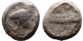 Phoenicia, Arados. Uncertain king. Circa 380-351 Silver coin. Obv: Bust of king. Rev: Galley

11mm 3.47g