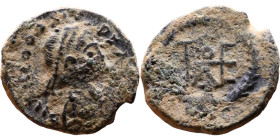 Theodosius II (408-450) Nummus, Obverse: DN THEODOSVS PP AVG. Diademee bust. Reverse: Latin Monogram

14mm 1.40g