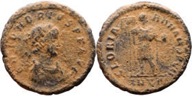 Honorius (395-423 AD). folis. Obv.: D N HONORIVS P F AVG Rosette-diademed, draped and cuirassed bust Rev.: GLORIA ROMANORVM, emperor standing front, l...