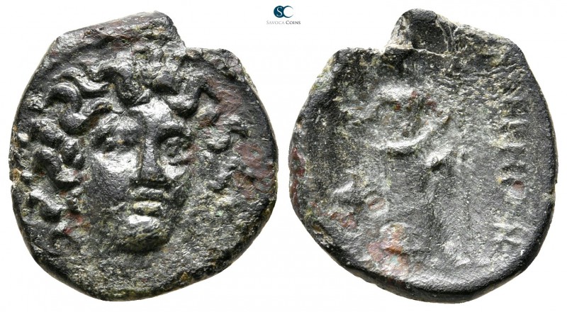 Thessaly. Proerna 375-350 BC. 
Dichalkon Æ

18 mm., 2,40 g.

Head of nymph ...