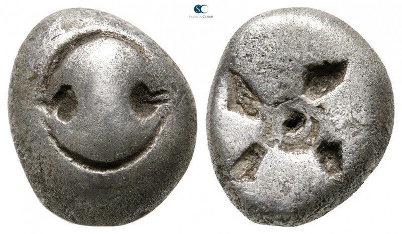 Boeotia. Thebes circa 525-480 BC. 
Drachm AR

14 mm., 5,33 g.

Boeotian shi...