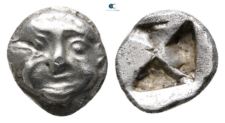Attica. Athens 515-510 BC. "Wappenmünzen" type
Obol AR

8 mm., 0,62 g.

Fac...