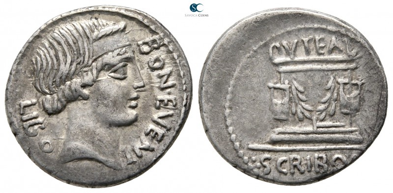 L. Scribonius Libo 62 BC. Rome
Denarius AR

18 mm., 3,92 g.

Diademed head ...