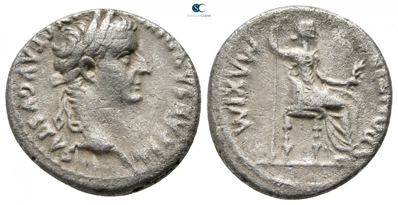 Tiberius AD 14-37. Lugdunum (Lyon)
Denarius AR

18 mm., 3,52 g.

TI CAESAR ...