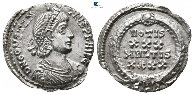 Constantius II AD 337-361. Constantinople
Siliqua AR

19 mm., 1,60 g.

D N ...
