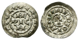 MILANO
Età comunale, monete a nome di Enrico Imperatore, dal sec. XII al sec. XIII.
Denaro Terzolo Scodellato.
Ag
gr. 0,69
Dr. IMPERATOR. HE / RI...