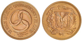 Dominikanische Republik
30 Pesos 1974 Auf die Zentralamerikanischen Spiele. 11,70 g. 900/1000. Stempelglanz Krause/Mishler 36.