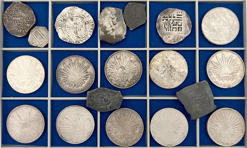 Mexiko
Zusammenstellungen/Lots
Schuber mit 19 Silbermünzen: 8 X Schiffsgeld ("...