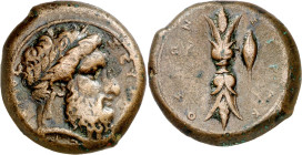 (343-338/332-317 a.C.). Sicilia. Siracusa. AE 25. (S. 1192 var) (CNG. II, 1440). Acuñada bajo Timoleón o de la Tercera Democracia. 15,73 g. MBC-.