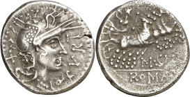 (hacia 116-115 a.C.). Gens Curtia. Denario. (Bab. 2) (Craw. 285/2). Erosiones. Golpecitos e incisión en canto. 3,77 g. MBC.