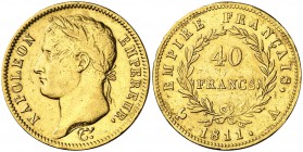 1811. Francia. Napoleón. A (París). 40 francos. (Fr. 505) (Kr. 696.1). 12,86 g. AU. Limpiada. (MBC+).