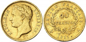 1811. Francia. Napoleón. A (París). 40 francos. (Fr. 505) (Kr. 696.1). 12,81 g. AU. MBC+.
