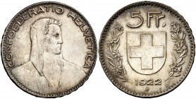 1922. Suiza. B (Berna). 5 francos. (Kr. 37). 24,99 g. AG. Leve golpecito. Escasa. EBC-.