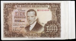 1953. 100 pesetas. (Ed. D65a y b) (Ed. 464b y c). 7 de abril, Romero de Torres. Lote de 99 billetes, series: K (cuatro), R, 1L (diecinueve), 1Y (tres)...