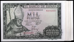 1965. 1000 pesetas. (Ed. D72a) (Ed. 471b). 19 de noviembre, San Isidoro. Lote de 43 billetes, series: M (cuatro), T, Z (siete), 1D (trece), 1E (diez),...