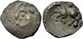 CENTRAL EUROPE. Vindelici. Quinar (1st century BC). "Büschelquinar" Prototype.