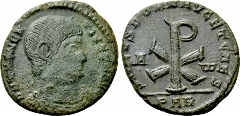 MAGNENTIUS (350-353). Ae. Arelate. 

Obv: D N MAGNENTIVS P F AVG. 
Bareheaded...