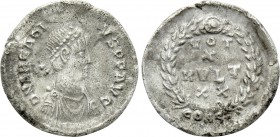 ARCADIUS (383-408). Siliqua. Constantinople.