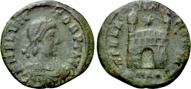 FLAVIUS VICTOR (387-388). Ae. Aquileia. 

Obv: D N FL VICTOR P F AVG. 
Diadem...