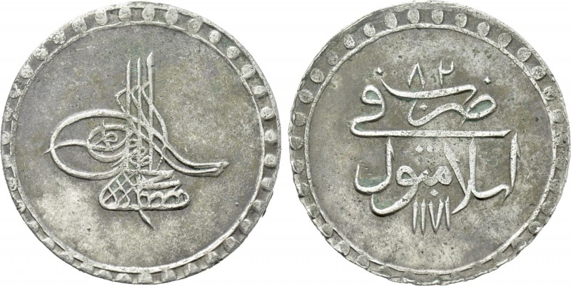 OTTOMAN EMPIRE. Mustafa III (AH 1171-1187 / 1757-1774 AD). Kuruş. Islambol (Ista...
