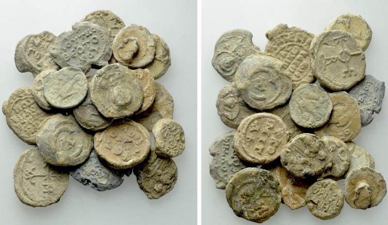 19 Byzantine Seals. 

Obv: .
Rev: .

. 

Condition: see picture.

Weigh...