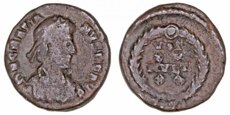 Graciano. 1/2 Centenional. AE. (375-378). R/VOT XV MVLT XX, todo dentro de coron...