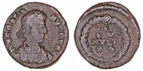 Graciano. 1/2 Centenional. AE. (375-378). R/VOT XV MVLT XX, todo dentro de corona. 1.69g. RIC.24. BC.