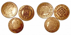 Lotes de Conjunto. 8 Escudos. AV. Lote de 3 monedas. Falsas (reproducciones siglo XX). Realizadas en oro de 18 quilates. Peso total 71.85 g. MBC+.