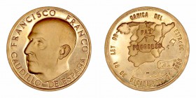 Medalla. AV. Francisco Franco Caudillo de España. Acuñación en 22 quilates (917 milésimas). 17.50g. 32.00mm. En estuche y certificado de Acuñaciones E...