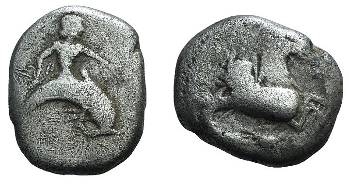 Southern Apulia, Tarentum, c. 500-480 BC. AR Nomos (18mm, 6.91g, 3h). Taras ridi...