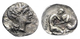 Southern Apulia, Tarentum, c. 380-325 BC. AR Diobol (11mm, 0.91g, 3h). Head of Athena r., wearing crested helmet decorated with Skylla. R/ Herakles kn...
