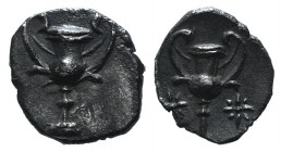 Southern Apulia, Tarentum, c. 280-228 BC. AR Obol (9mm, 0.47g, 1h). Kantharos; two stars. R/ Kantharos. Vlasto 1651; HNItaly 1076. Toned, Good VF