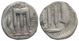 Bruttium, Kroton, c. 480-430 BC. AR Stater (19mm, 7.80g, 6h). Tripod, legs terminating in lion's feet; to l., stork standing r. R/ Incuse tripod. HNIt...