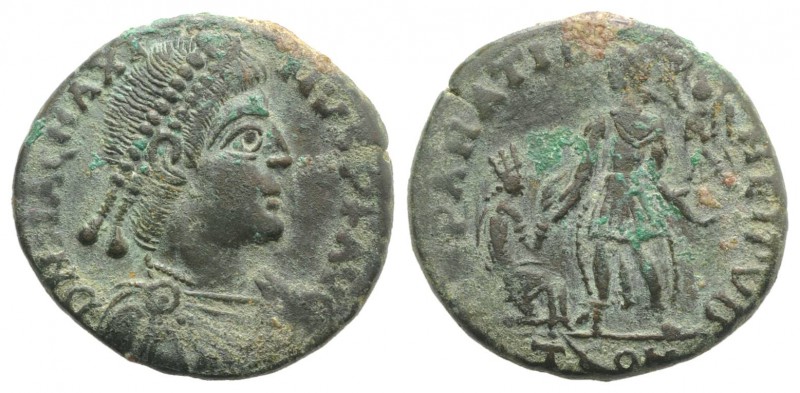 Magnus Maximus (383-388). Æ (23mm, 6.08g, 12h). Arelate. Pearl-diademed, draped ...