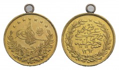 Turkey, Abdul Hamid II (1876-1909). AV 250 Piaster AH 1293, year 28 (AD 1902), Istambul (22mm, 7.24g, 12h). KM 732. With suspension loop, Good VF