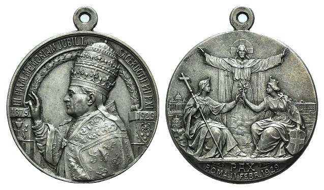 Papal, Pio XI (1922-1939). AR Medal 1929 (47mm, 26.39g, 12h), opus Franz Kissing...