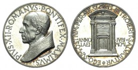 Papal, Pio XII (1939-1958). Æ Medal 1950 (44mm, 40.42g, 12h). CM 75. EF