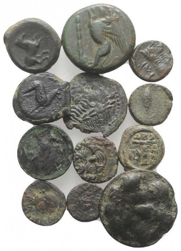 Lot of 12 Æ Greek and Late Roman coins, to be catalog. Lot sold as is, no return...