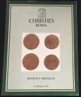 Christie's Roma Monete, Medaglie. 21 Dicembre 1983. Brossura ed. pp. 74, lotti 562, tavv. 16 in b/n. Con lista prezzi di realizzo.Prezzi di realizzo a...